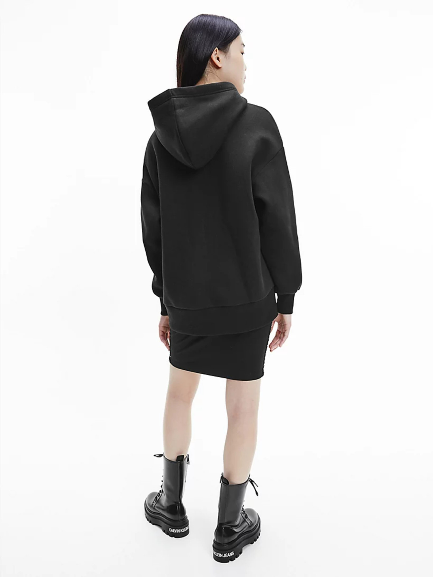 detail Calvin Klein dámská černá mikina