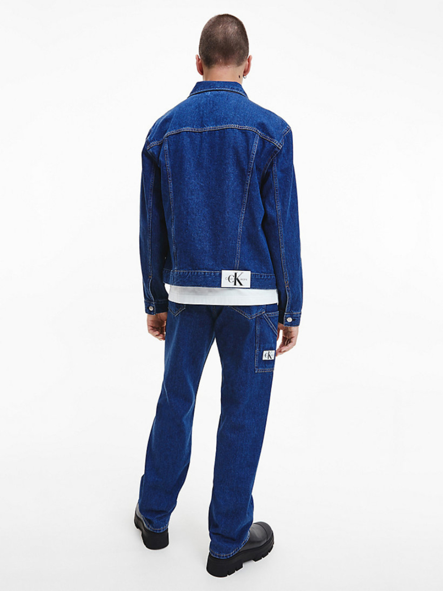 detail Calvin Klein pánská tmavě modrá džínová bunda