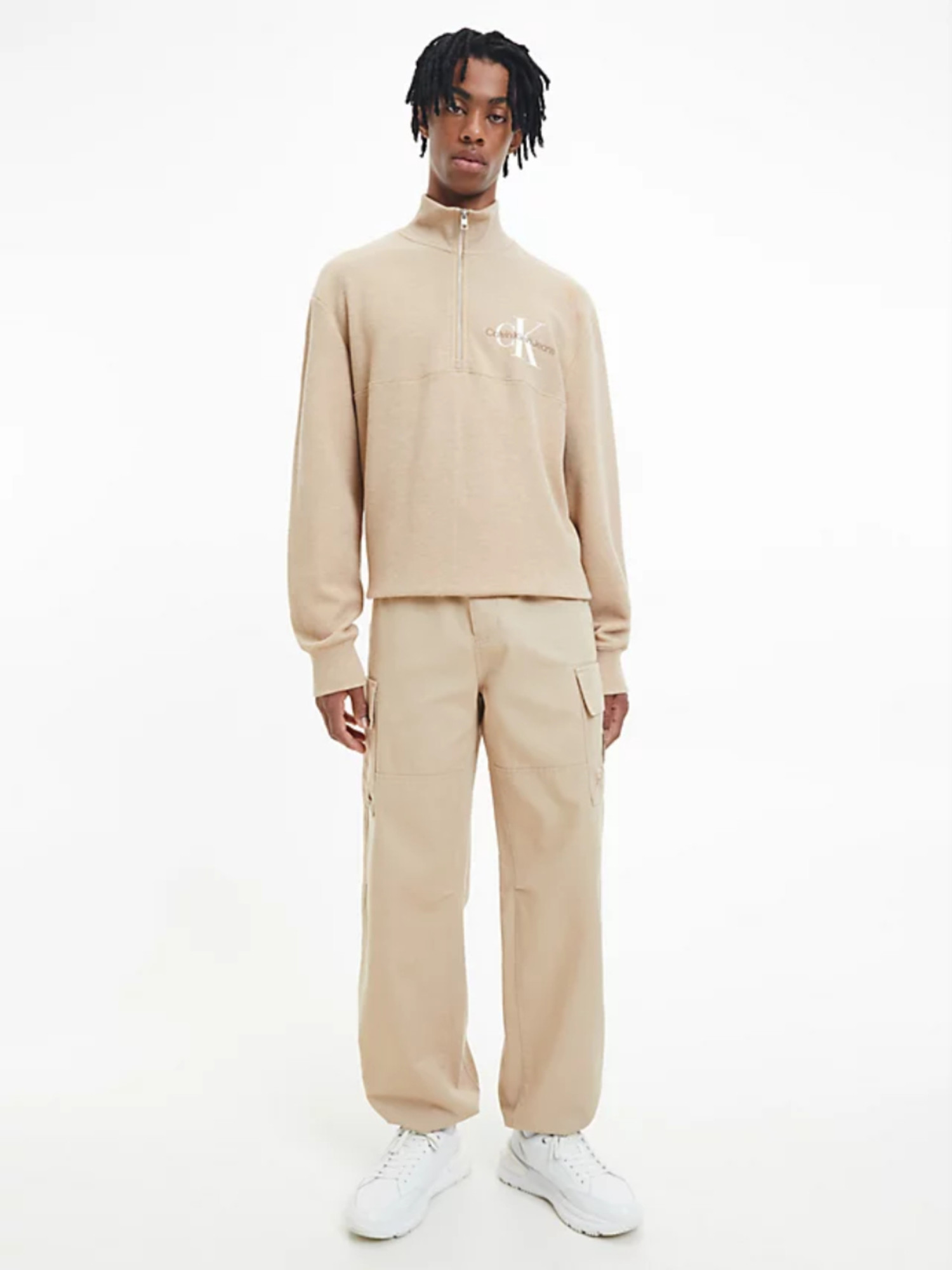 detail Calvin Klein pánská béžová mikina WAFFLE HALF ZIP