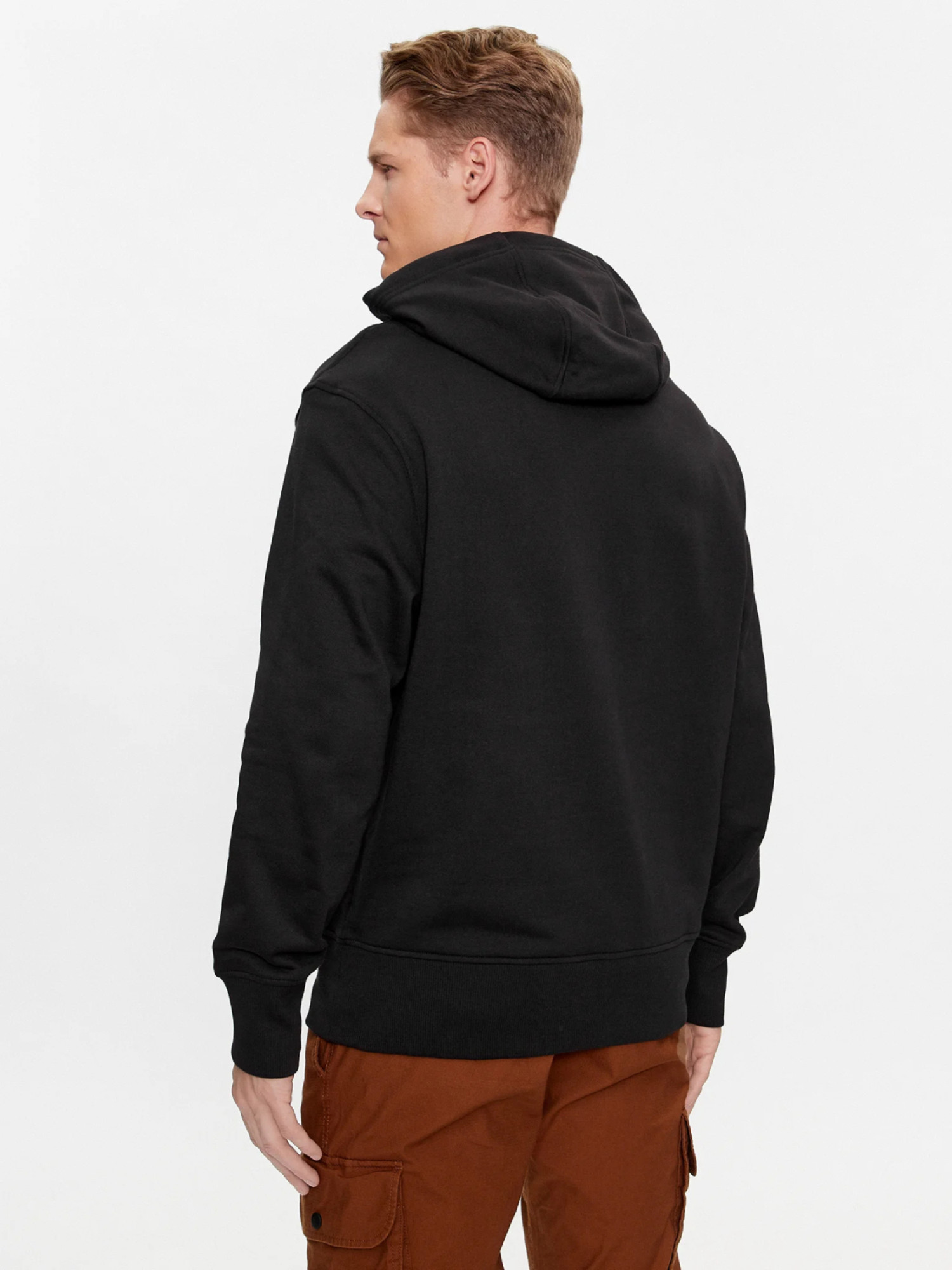 detail Calvin Klein pánská černá mikina