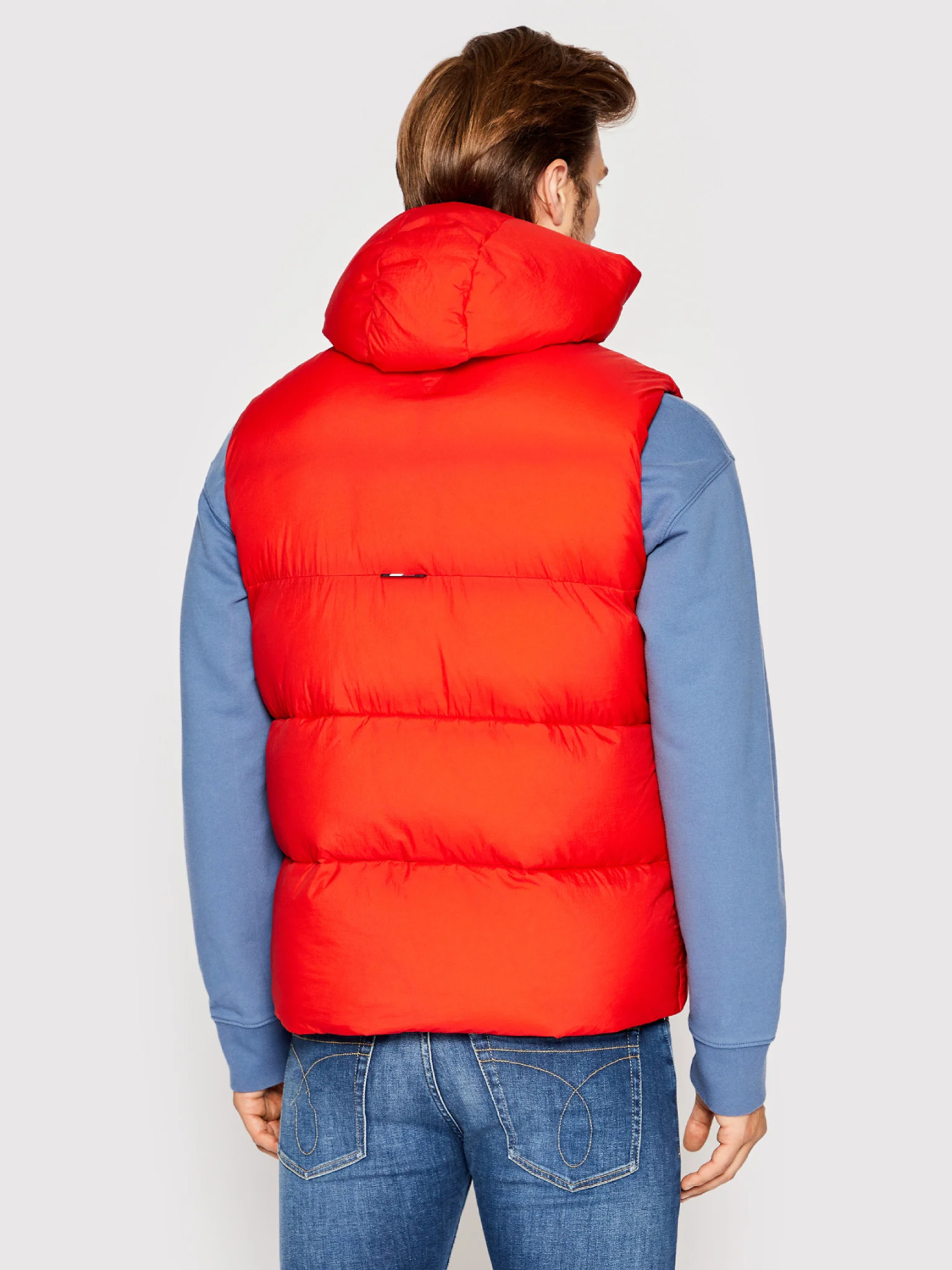 detail Tommy Hilfiger pánská červená vesta