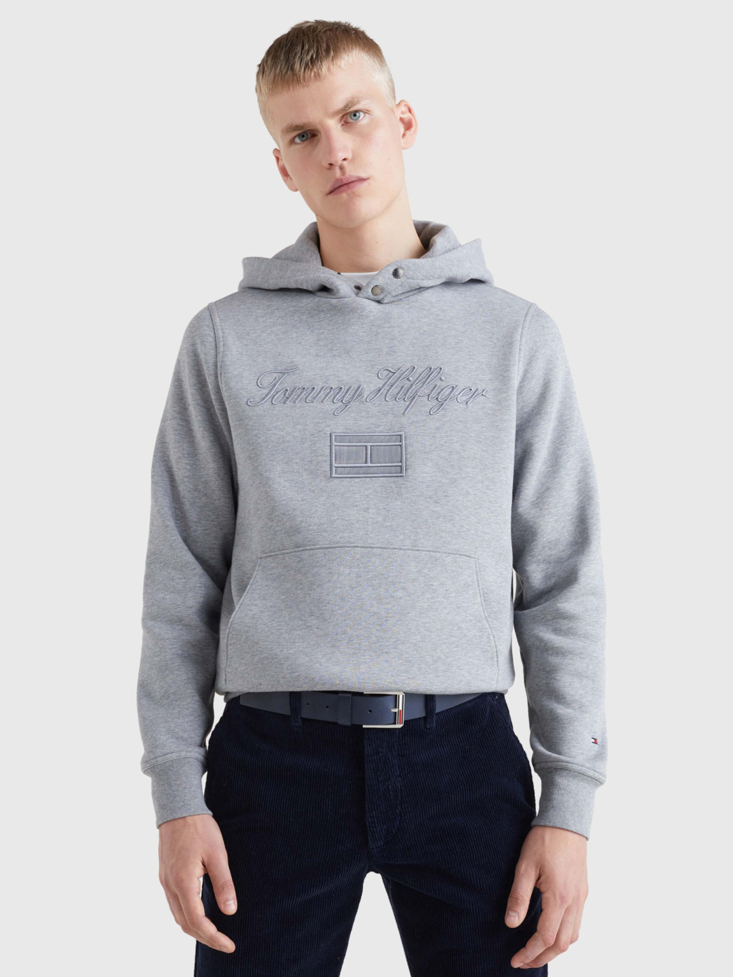 detail Tommy Hilfiger pánská šedá mikina
