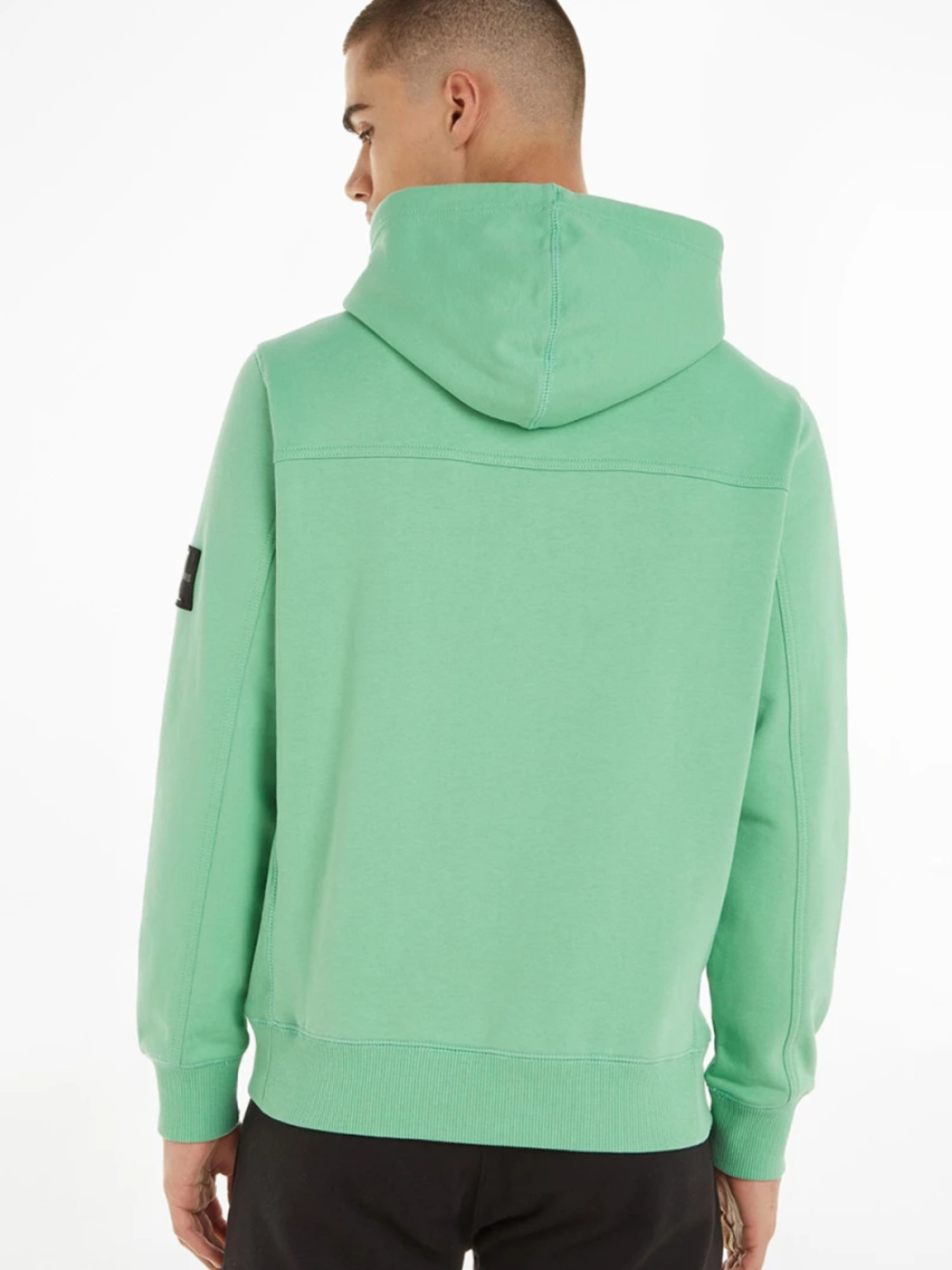 detail Calvin Klein pánská zelená mikina