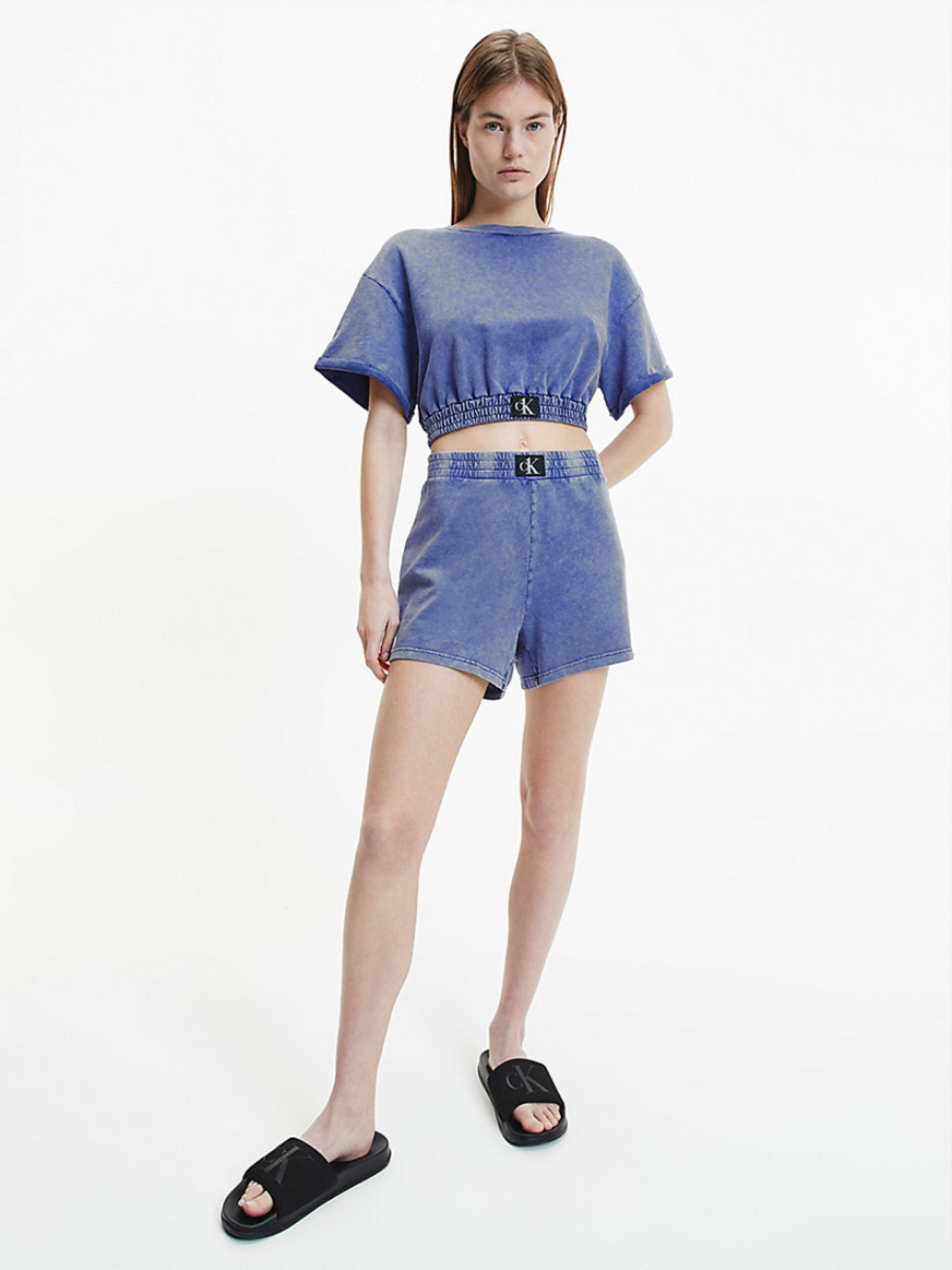 detail Calvin klein dámské fialové šortky