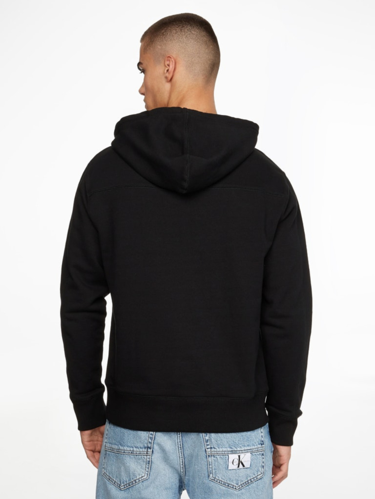 detail Calvin Klein pánská černá mikina