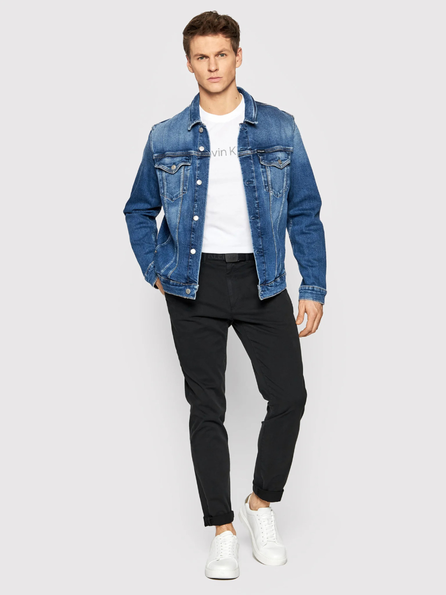 detail Calvin Klein pánská modrá džínová bunda