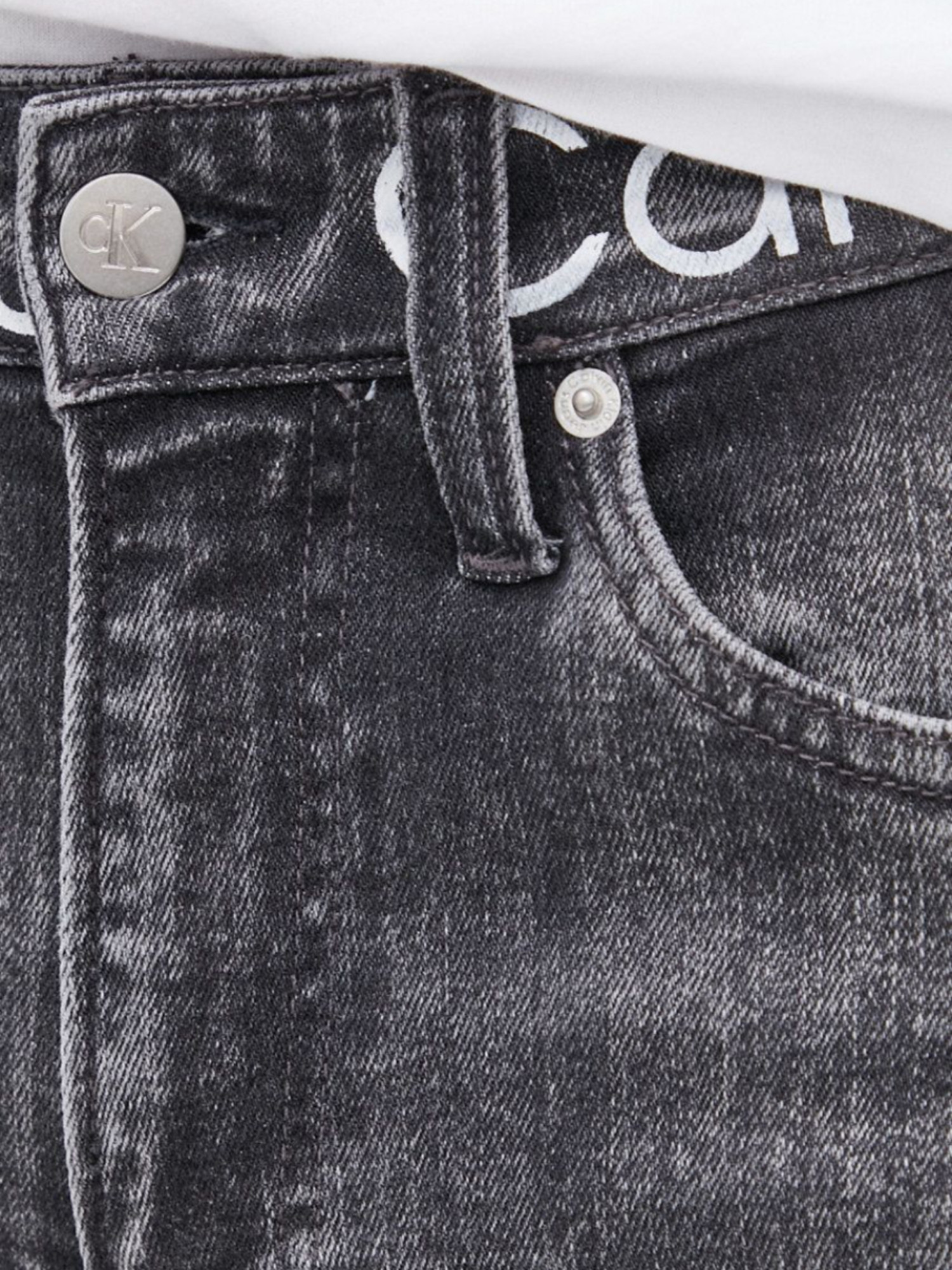 detail Calvin Klein pánské šedé džíny
