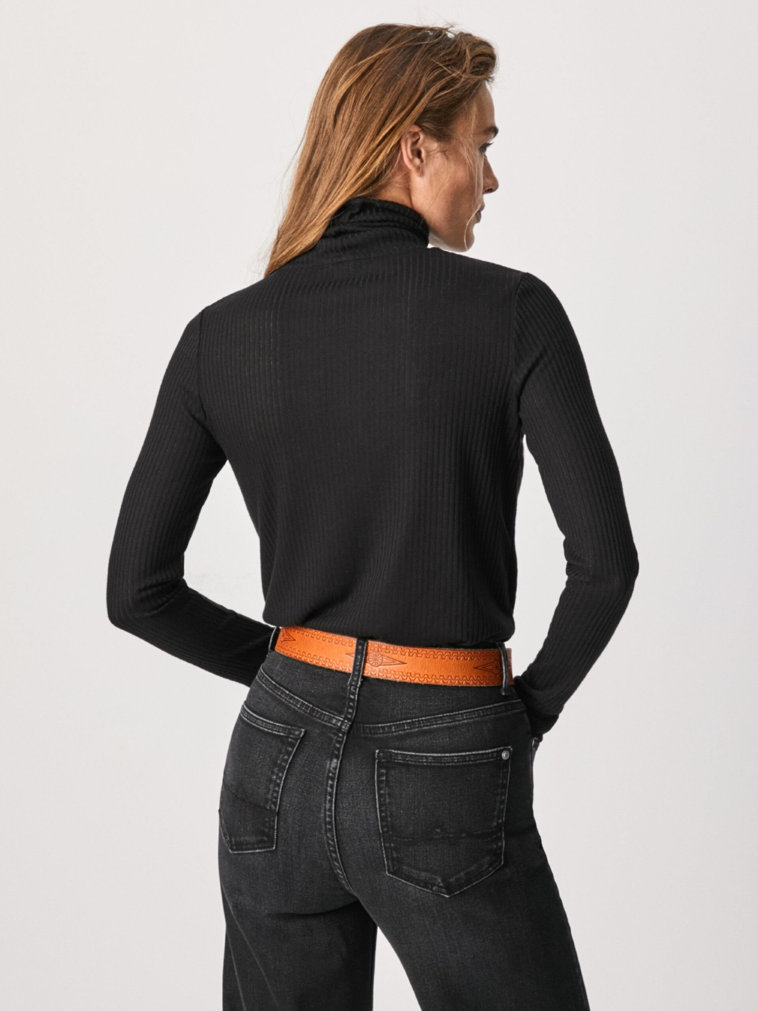 detail Pepe Jeans dámský černý rolák Deborah