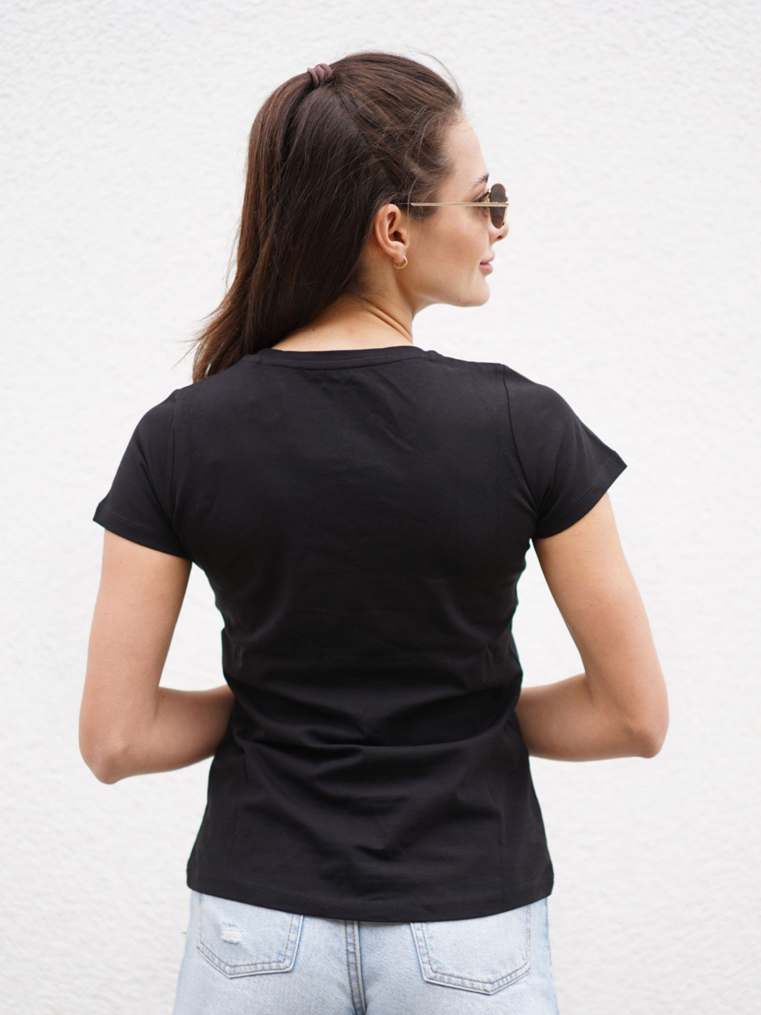 detail Pepe Jeans dámské černé tričko