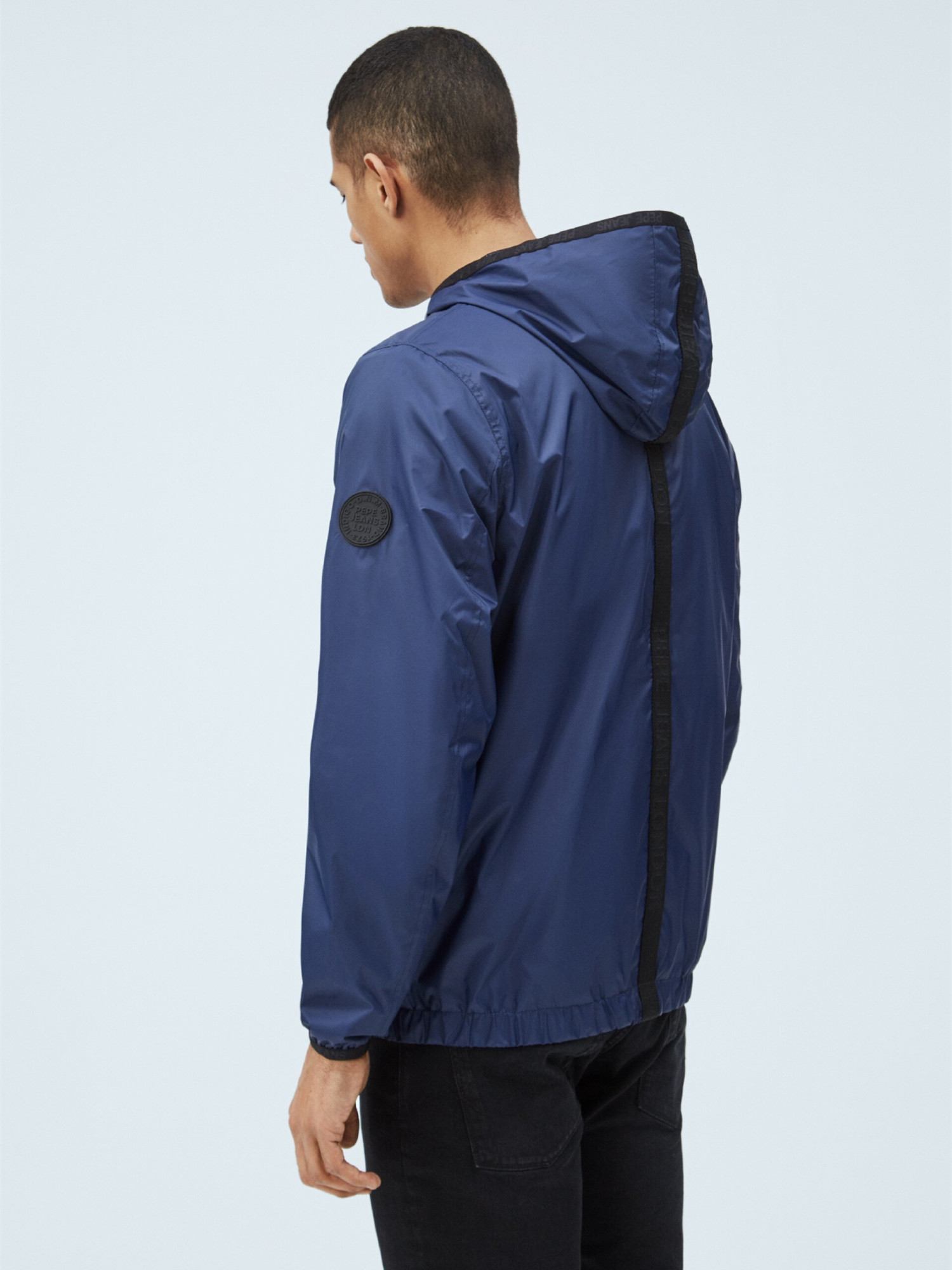 detail Pepe Jeans pánská modrá bunda Robert