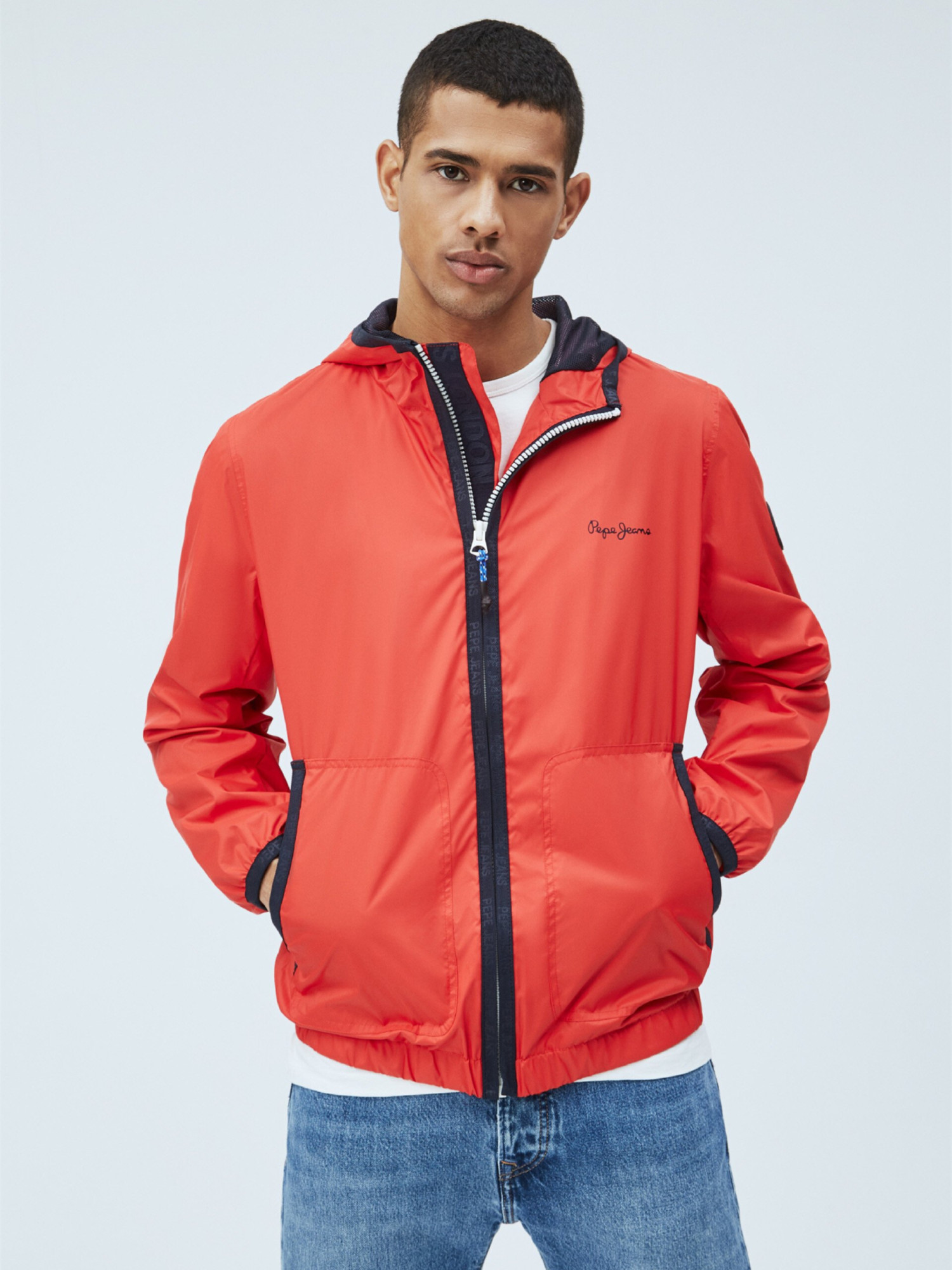 detail Pepe Jeans pánská červená bunda Robert