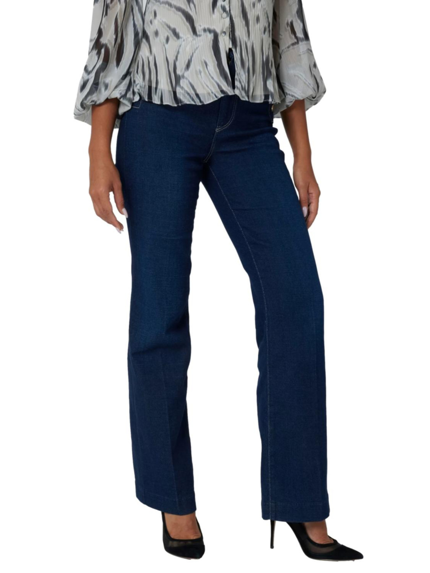 detail Guess dámské modré džíny