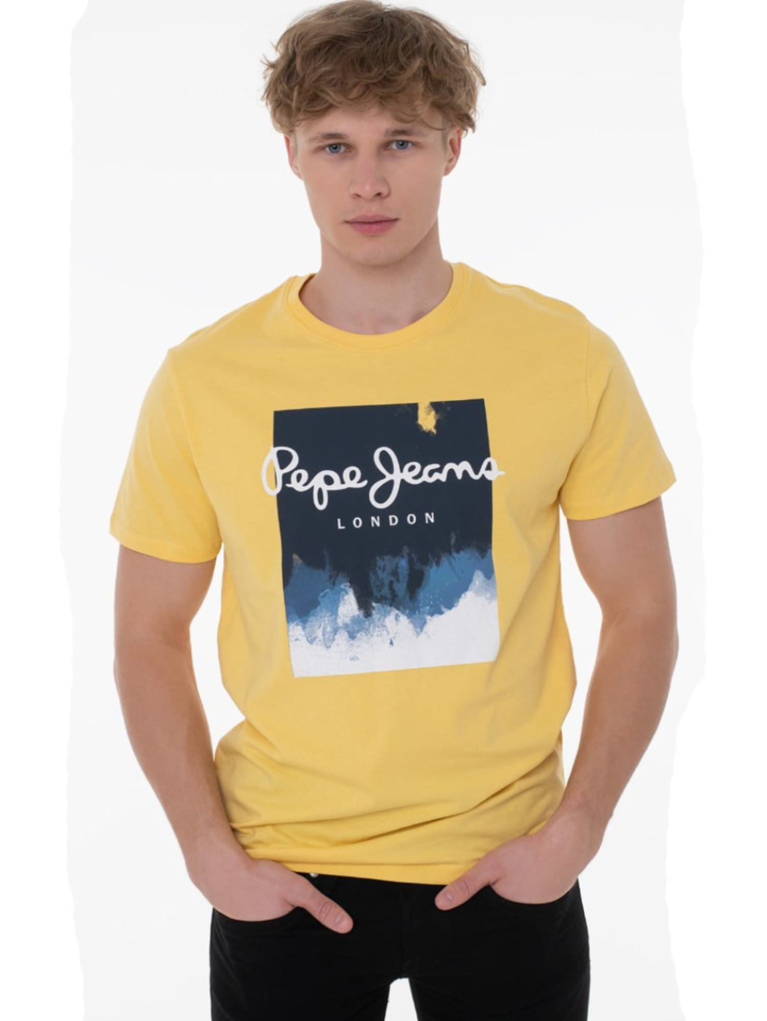 detail Pepe Jeans pánské žluté tričko