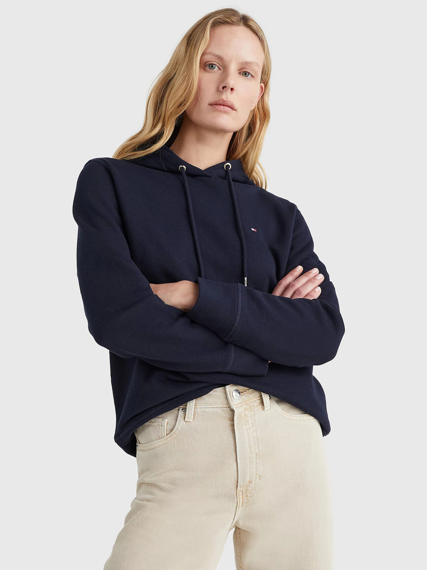 detail Tommy Hilfiger dámská tmavě modrá mikina