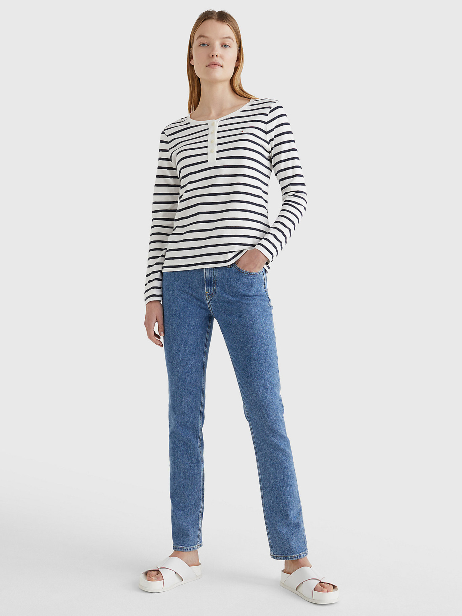 detail Tommy Hilfiger dámské pruhované tričko