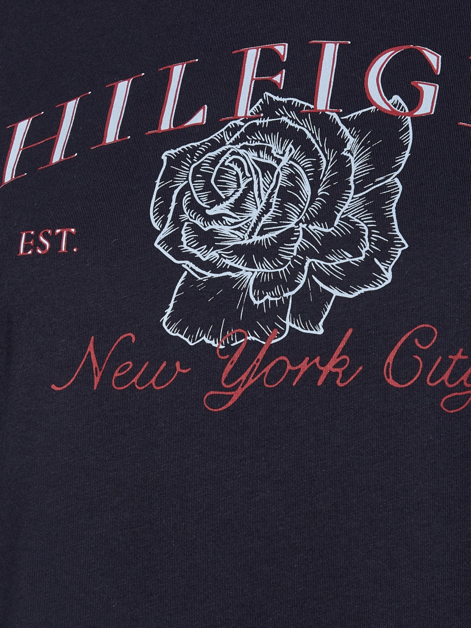 detail Tommy Hilfiger dámské tmavě modré tričko s potiskem