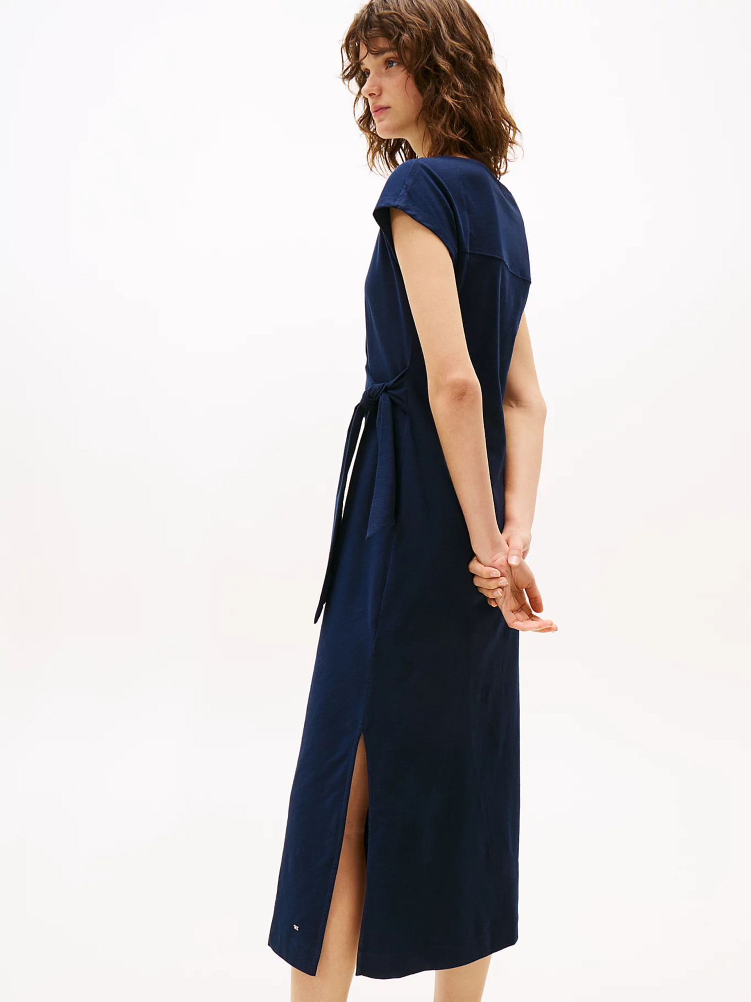 detail Tommy Hilfiger dámské modré šaty