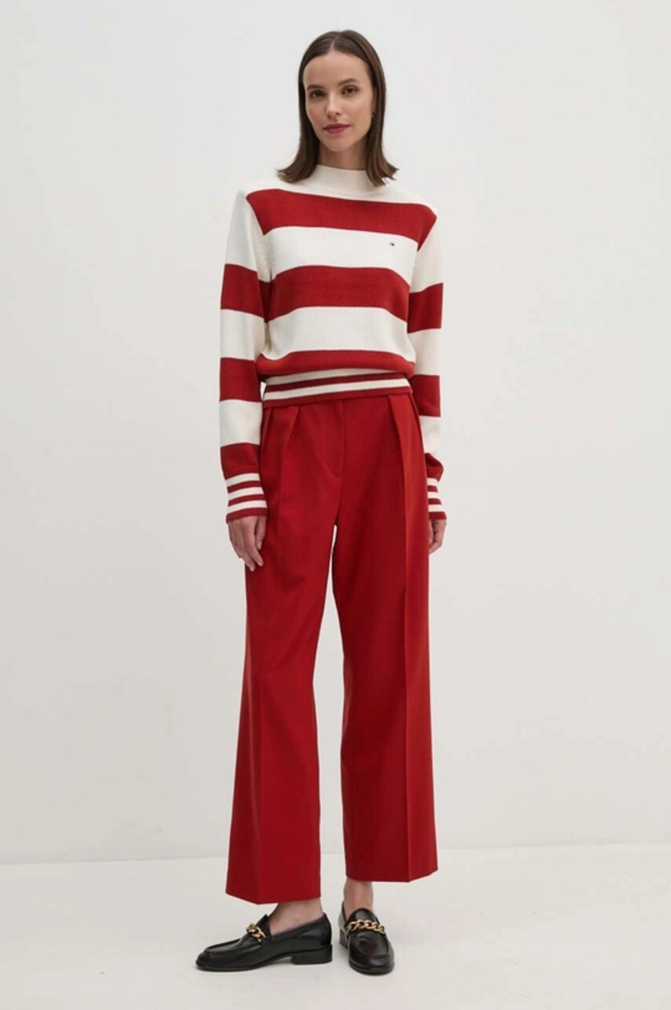 detail Tommy Hilfiger dámský pruhovaný svetr