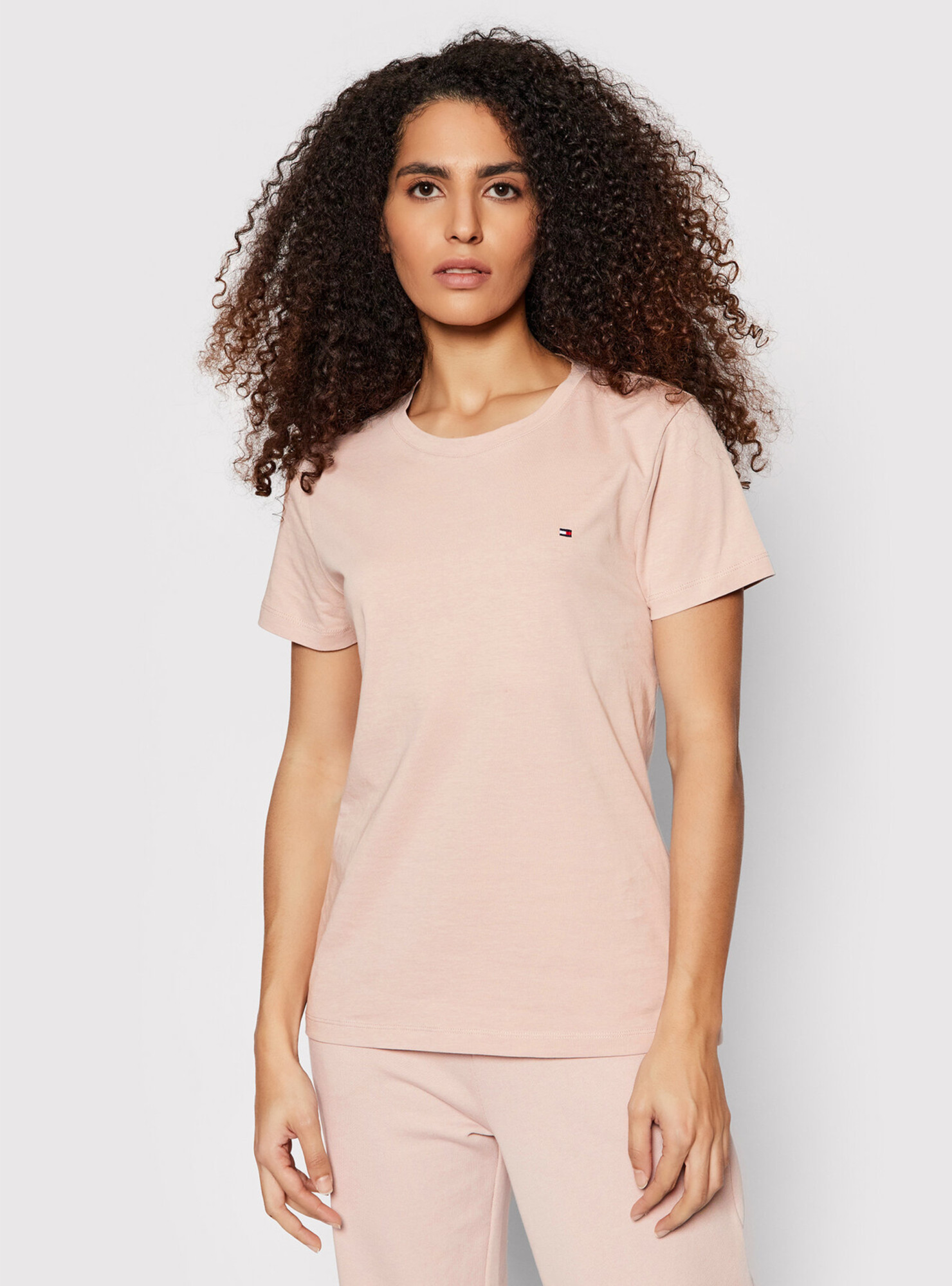 detail Tommy Hilfiger dámské světle starorůžové tričko