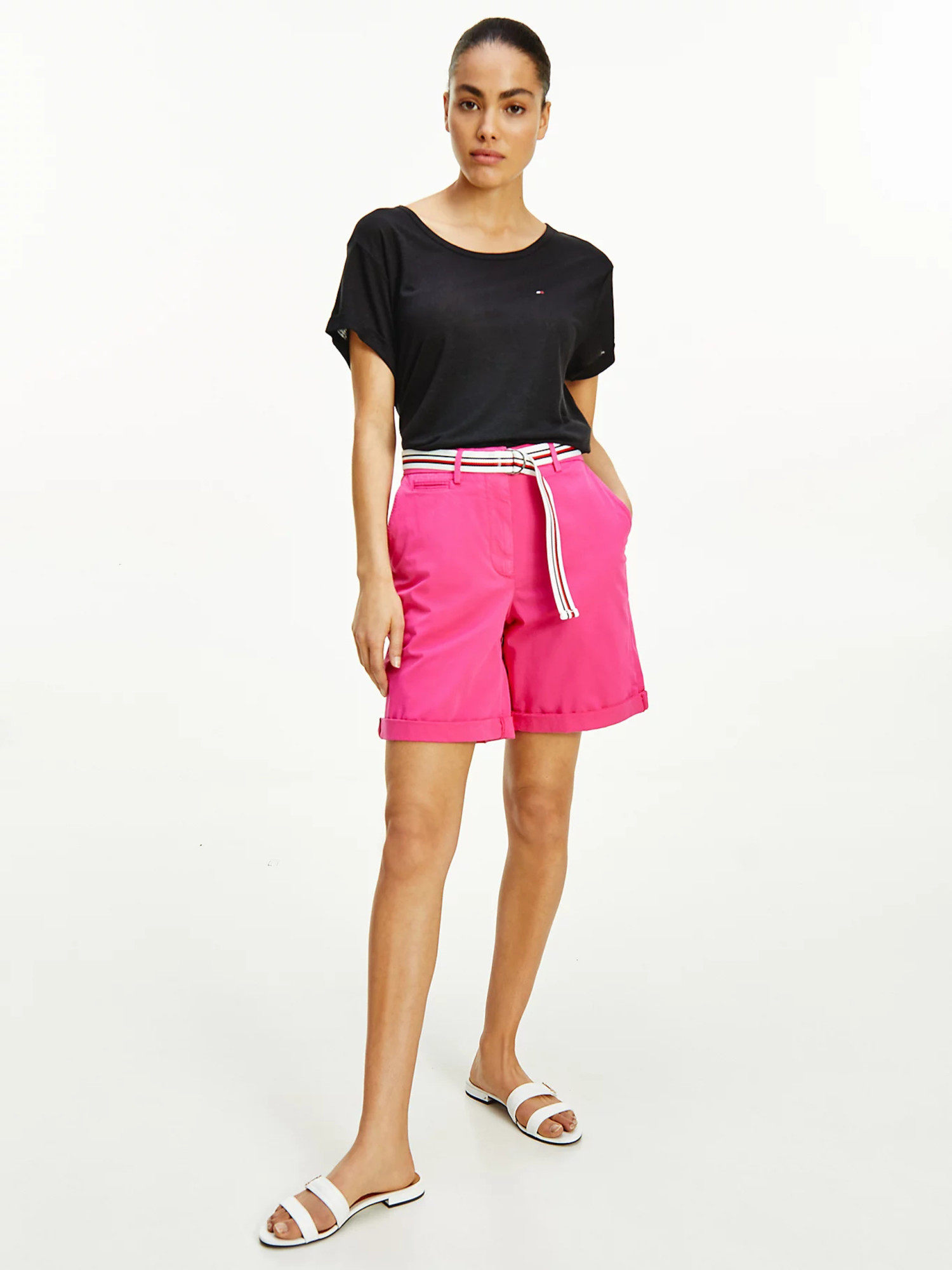 detail Tommy Hilfiger dámské černé tričko