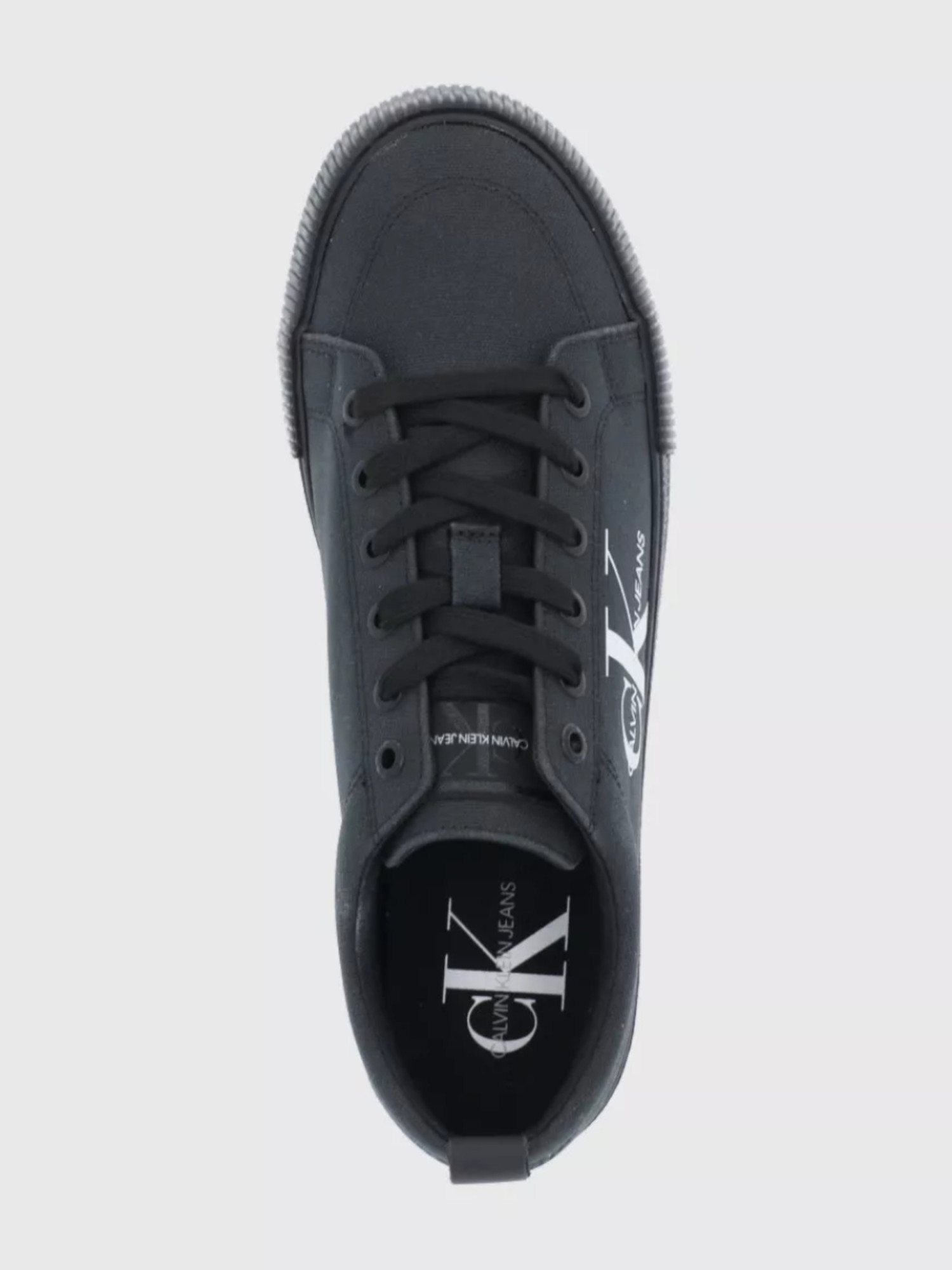 detail Calvin Klein pánské černé tenisky