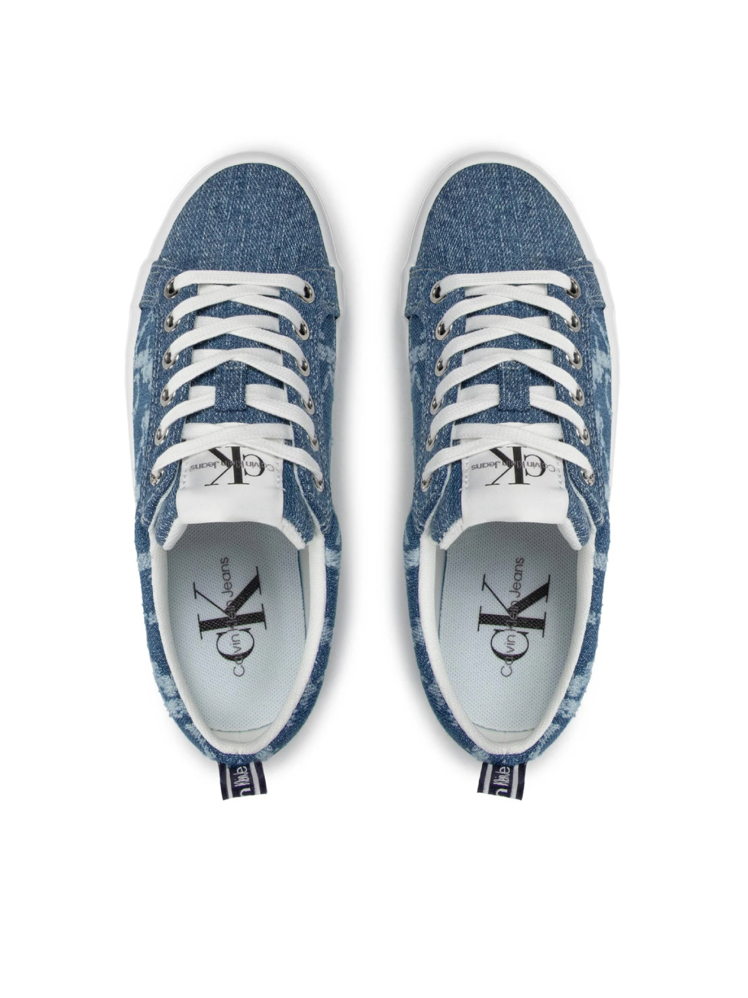 detail Calvin Klein dámské denimové tenisky