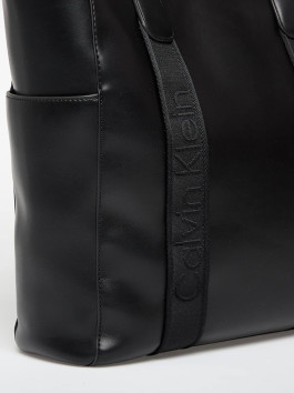 náhled Calvin Klein dámská černá kabelka