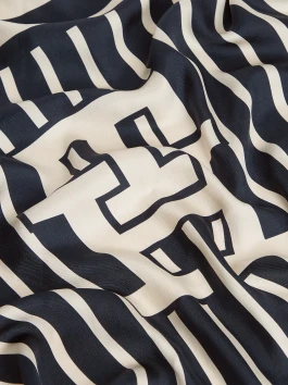 náhled Tommy Hilfiger dámský tmavě modrý šátek