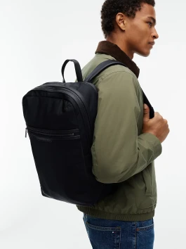 náhled Tommy Hilfiger pánský černý batoh