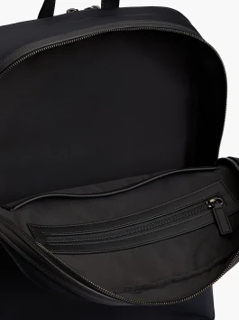 náhled Tommy Hilfiger pánský černý batoh