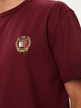 náhled Tommy Jeans pánské vínové tričko