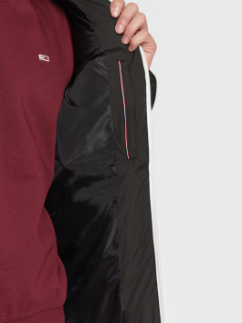 náhled Tommy Hilfiger pánská černá zimní bunda