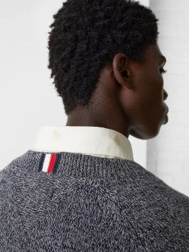 náhled Tommy Hilfiger pánský tmavě šedý svetr TH Monogram