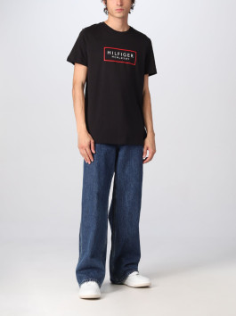 náhled Tommy Hilfiger pánské černé tričko