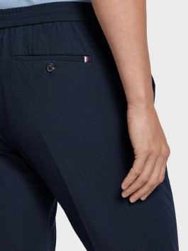 náhled Tommy Hilfiger pánské tmavě modré kalhoty