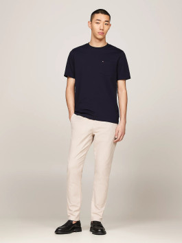 náhled Tommy Hilfiger pánské tmavě modré tričko