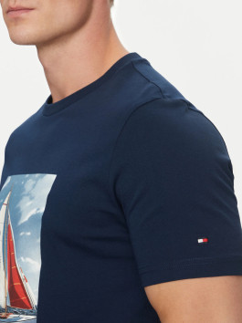 náhled Tommy Hilfiger pánské tmavě modré tričko