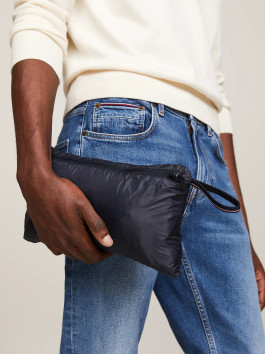 náhled Tommy Hilfiger pánská černá vesta Core