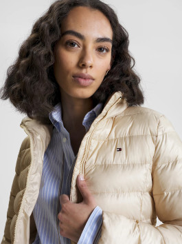 náhled Tommy Hilfiger dámská béžová prošívaná bunda