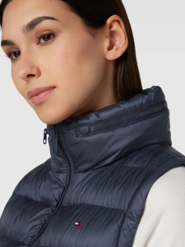 náhled Tommy Hilfiger dámská tmavě modrá prošívaná vesta