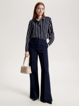 náhled Tommy Hilfiger dámská tmavě modrá košile se vzorem