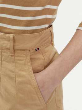 náhled Tommy Hilfiger dámské béžové šortky
