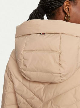 náhled Tommy Hilfiger dámská péřová bunda Chevron