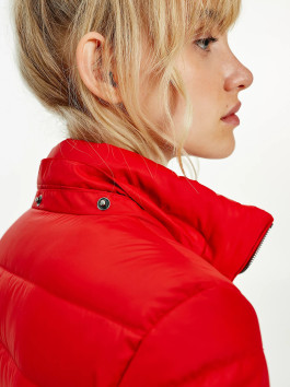 náhled Tommy Jeans dámská červená zimní bunda