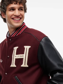 náhled Tommy Hilfiger pánská vínová bunda