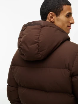 náhled Tommy Hilfiger pánská tmavě hnědá péřová bunda