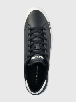 náhled Tommy Hilfiger pánské tmavě modré tenisky