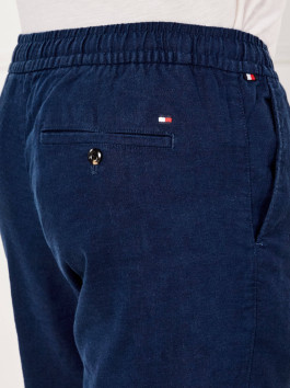 náhled Tommy Hilfiger pánské tmavě modré kalhoty
