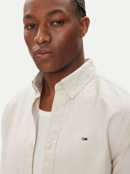 náhled Tommy Jeans pánská krémová košile