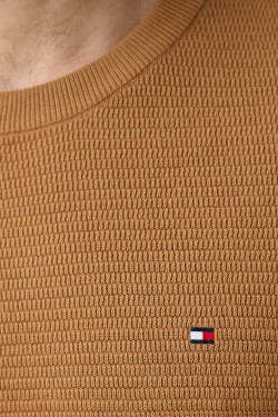 náhled Tommy Hilfiger pánský hnědý svetr